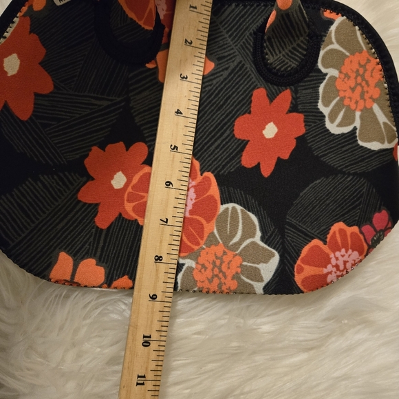 BUILT Gourmet Getaway Soft Neoprene Lunch Tote Bag - Lightweight Insulated - Picture 12 of 12